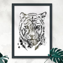 Load image into Gallery viewer, Tiger Noir
